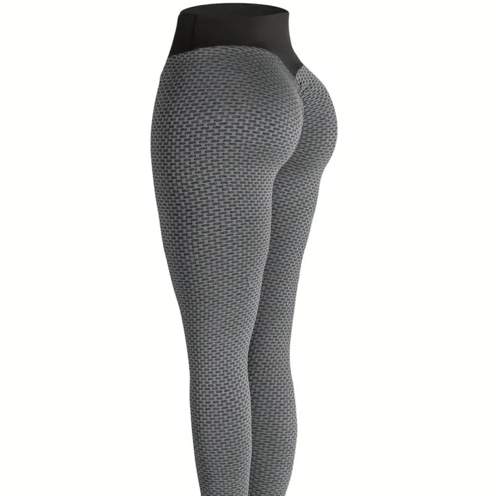 Scrunch butt leggings